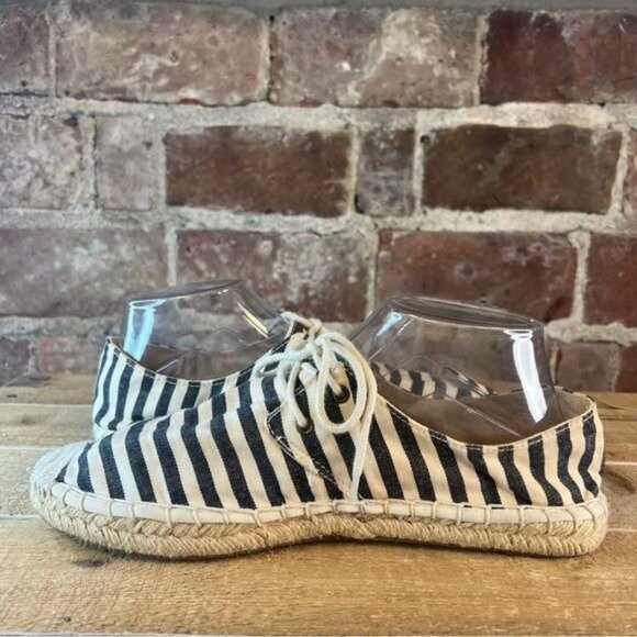 J Crew Nautical Striped Dark Blue / Black Espadrille Lace Up Flats Sz 9 - Picture 7 of 11